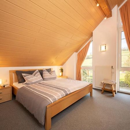 Ferienwohnung Lea Ohningen Eksteriør billede